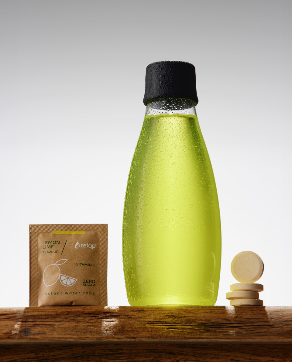 Retap bottle with lemon lime flavour